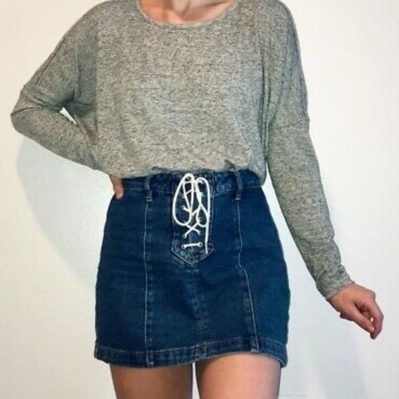 Kendall & Kylie Women’s Size 24 Lace Up Front Blue Denim Jean Mini A-Line Skirt - Picture 1 of 5